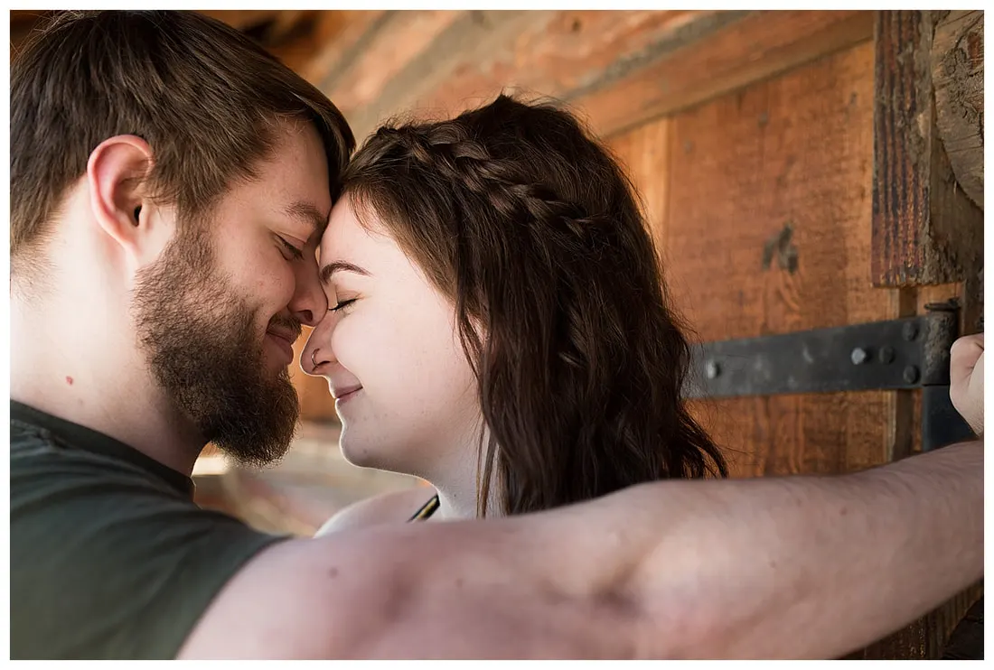 Engagment photos of a couple taken at Dorris Ranch in Oregon