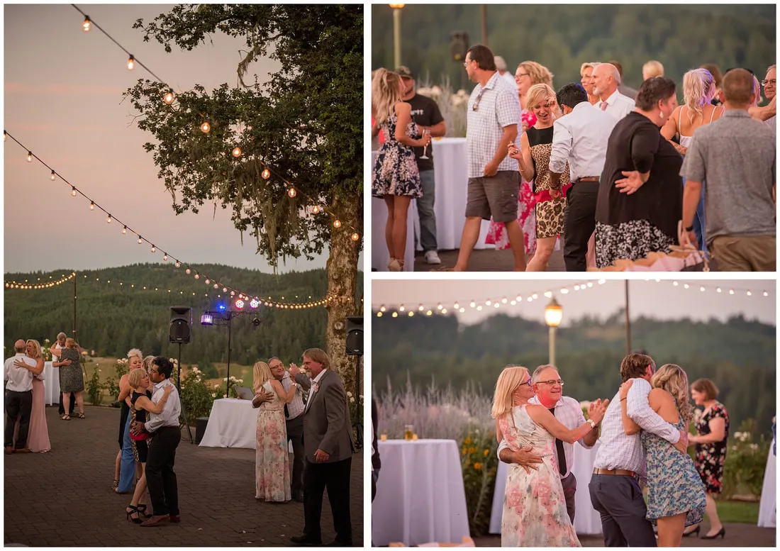 Sweet Cheeks Winery wedding by Photography by Lynn Marie