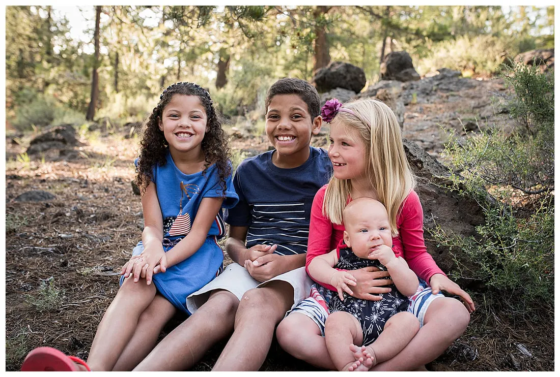 Family photo session in Sunriver, Oregon
