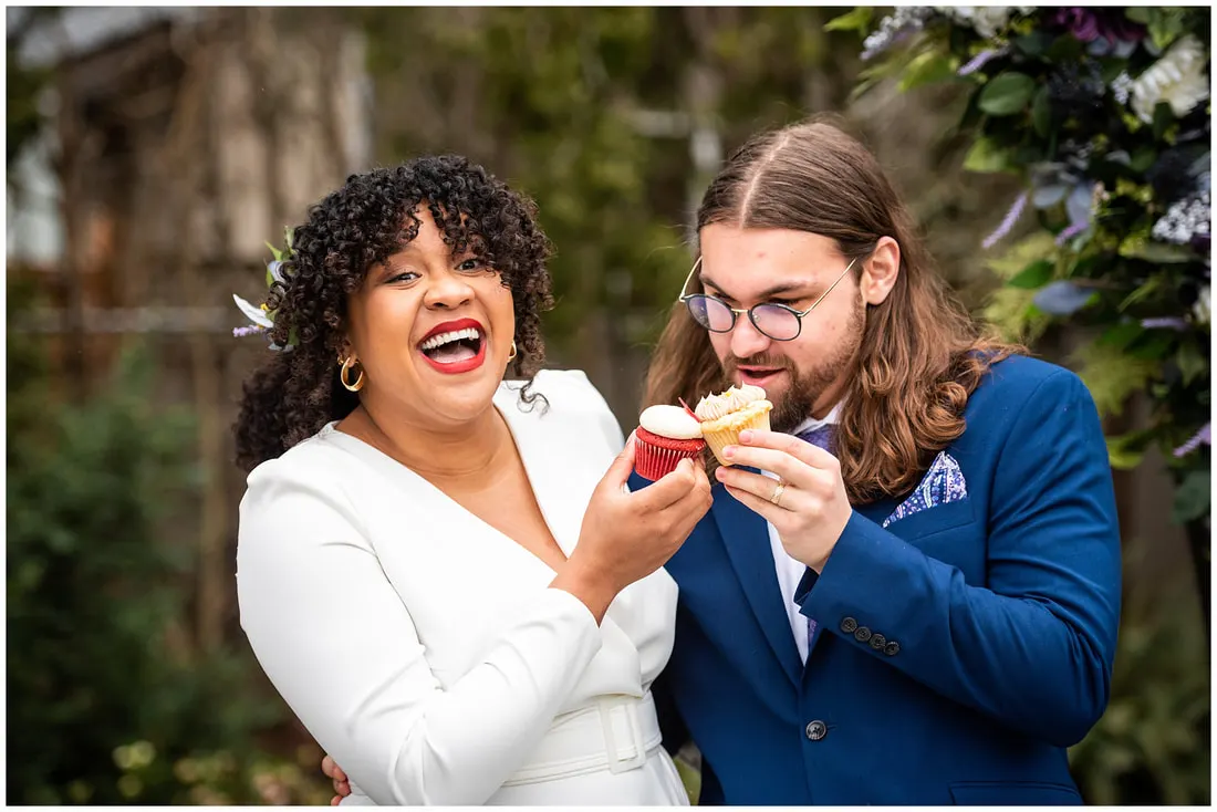 Wedding and elopement photographer in Eugene, Oregon