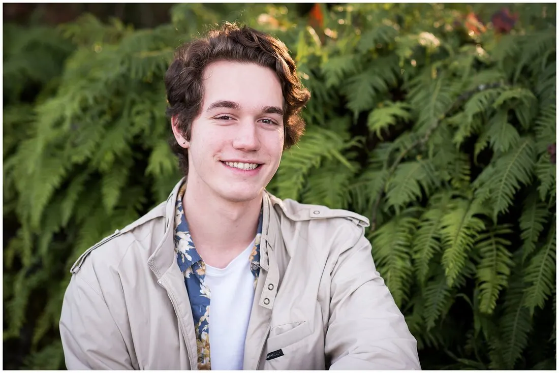 High school senior photos in Eugene & Bend, Oregon
