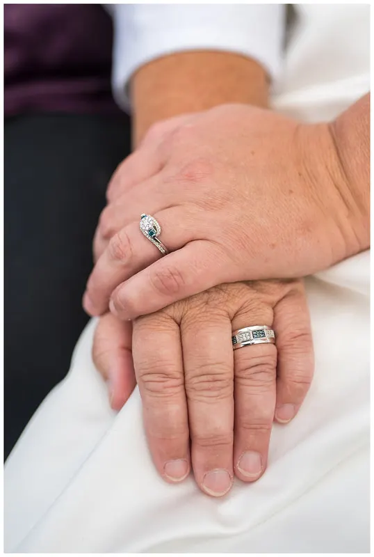 Oregon same sex wedding photography