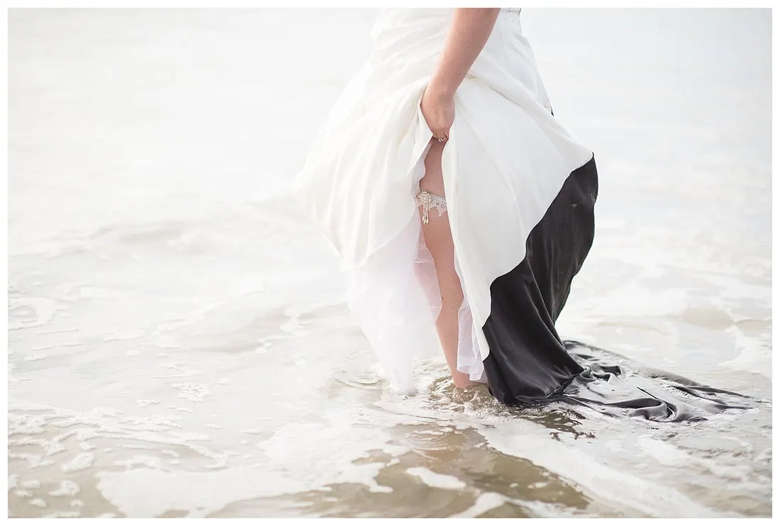 Oregon coast wedding photography of same sex couple