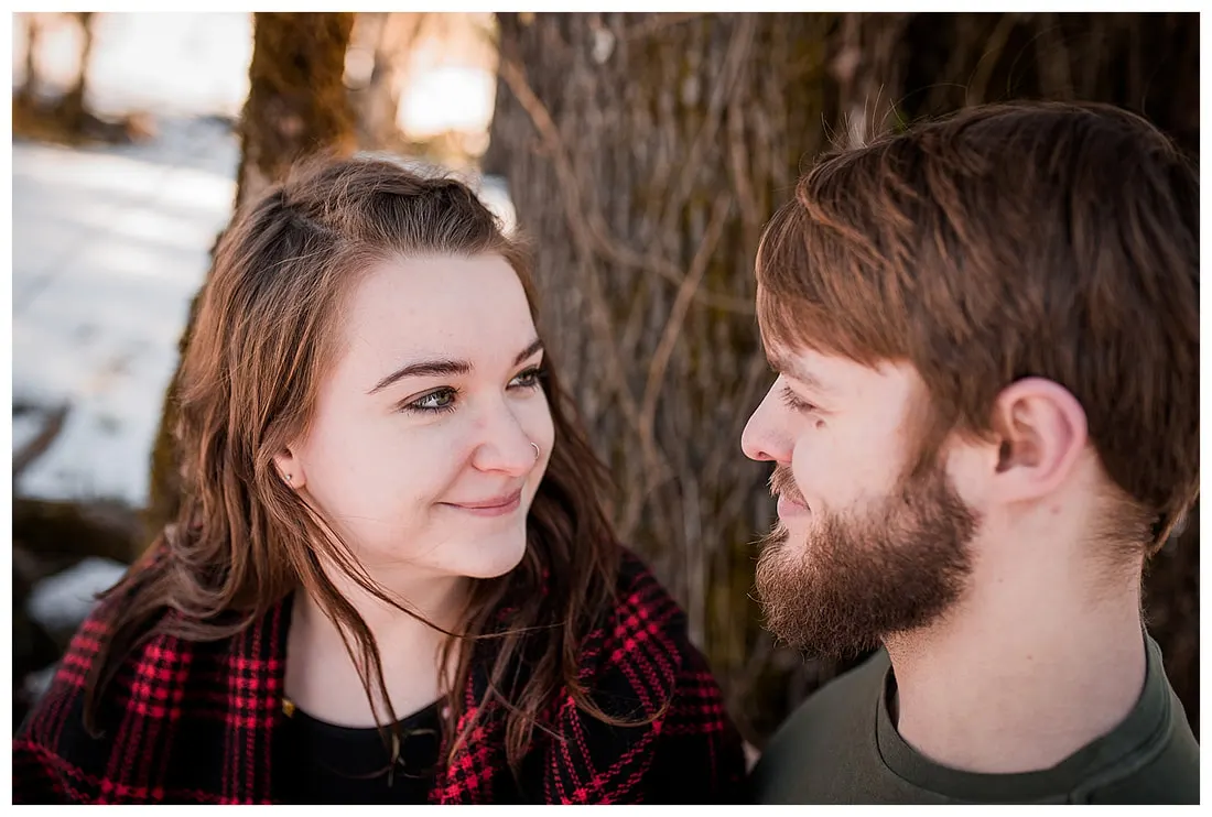 Engagment photo session of a couple taken at Dorris Ranch in Oregon