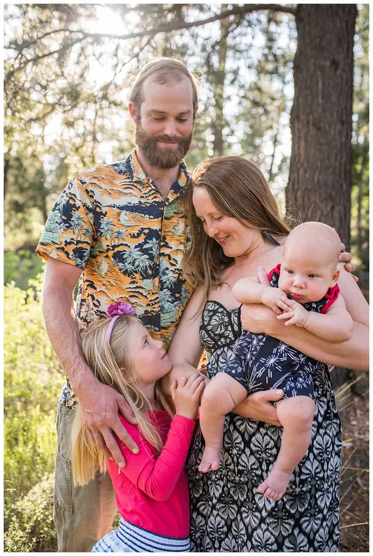 Family photo session in Sunriver, Oregon