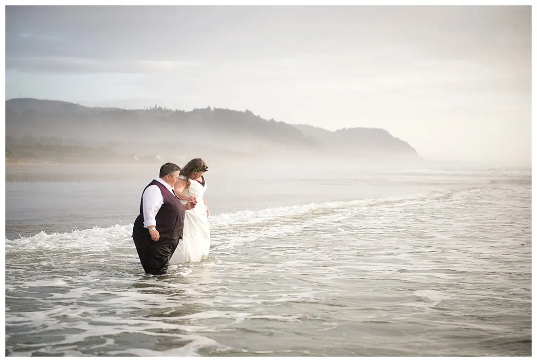 Eugene Oregon wedding photography same sex couples