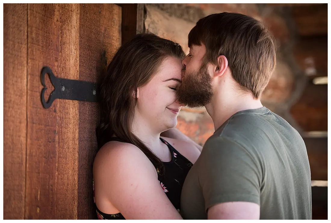 Engagment photos of a couple taken at Dorris Ranch in Oregon