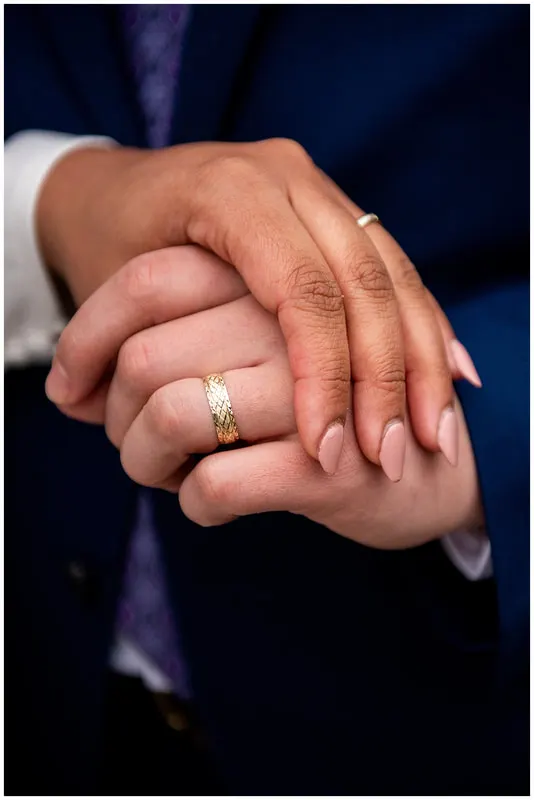 Wedding and elopement photographer in Eugene, Oregon