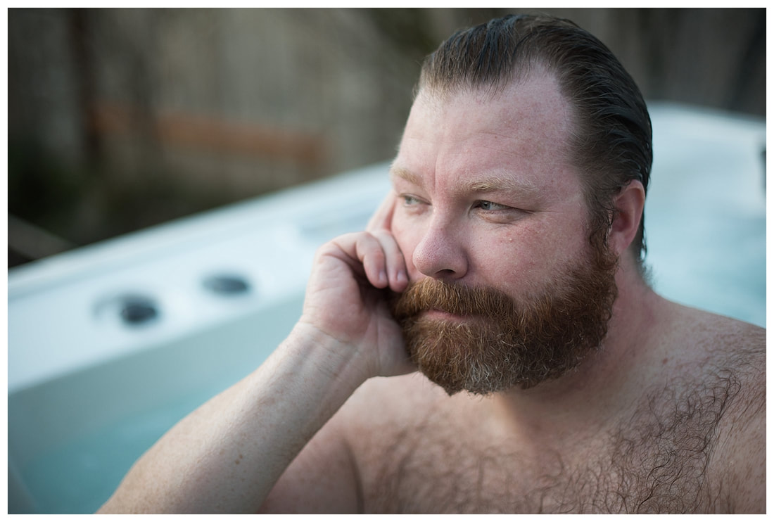 Hot tub dudeoir sexy photo shoot with bearded man.