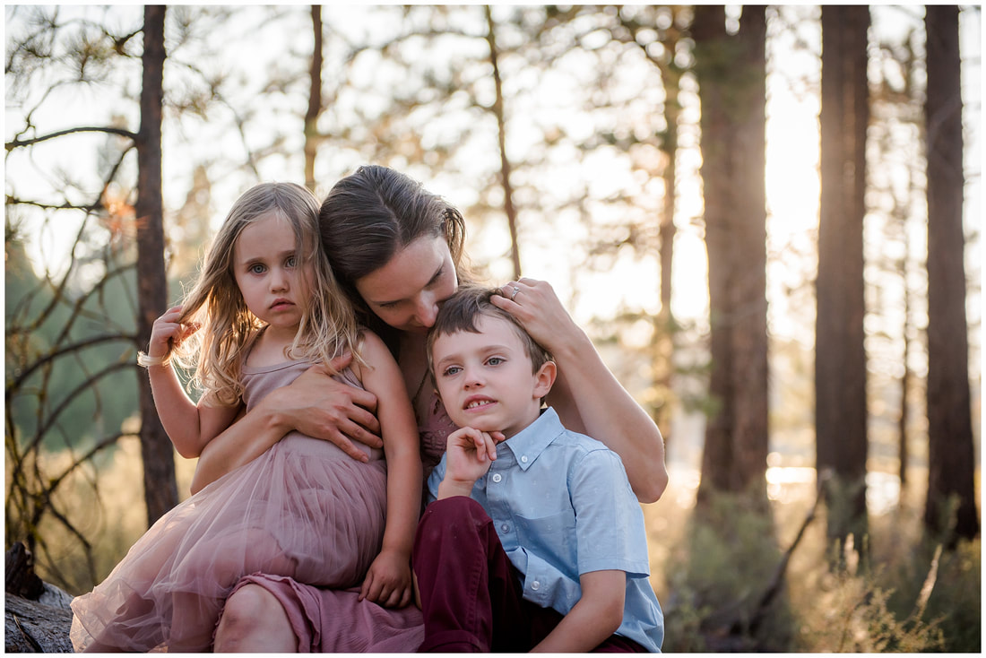 Sunriver and Bend, Oregon family photographer Photography by Lynn Marie