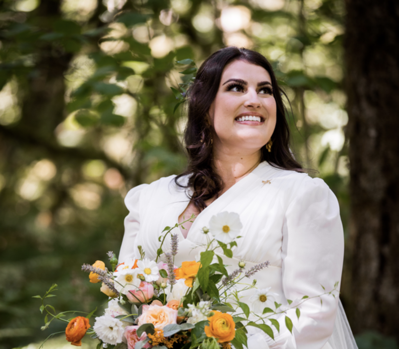 Eugene, Oregon wedding & elopement photographer.  Photography by Lynn Marie