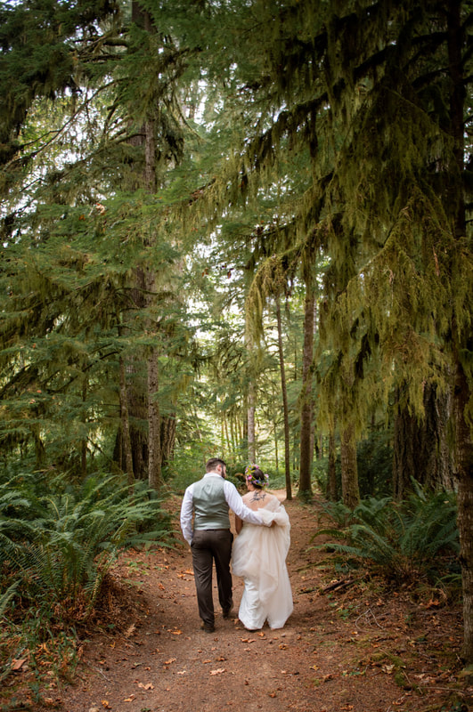 Wedding photography at Camp Lane in Oregon