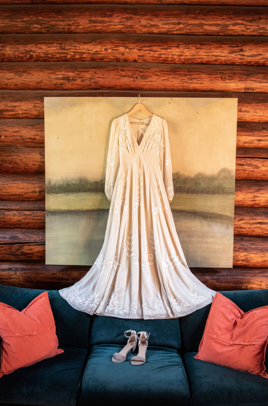 Wedding dress photography at Loloma Lodge in Oregon