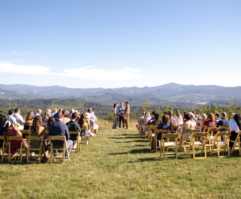 Summer wedding at The Range at Fall Creek in Oregon.  Photography by Lynn Marie.